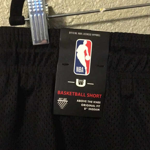 NBA Golden Stare Warriors Basketball Shorts Size Medium NWT - Picture 6 of 8
